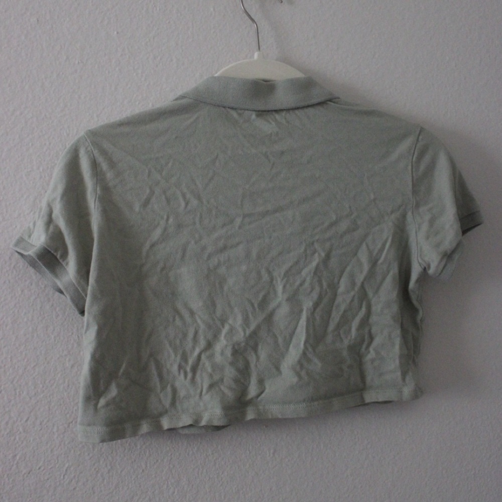 Cropped top - Picture 2 of 3